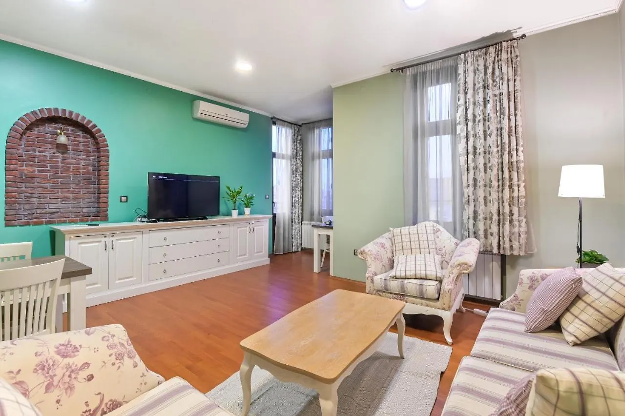 Life In Colors - Elegant 2Bd Premium Stay By Flat Mаnager Sofia Appartement